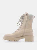 Very Cortina Bootie - Soft Beige