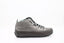 baskets Candice Cooper en cuir suédé gris avec semelle en caoutchouc
zoom sur la tige en cuir suédé des baskets Candice Cooper grises
baskets Candice Cooper grises avec fermeture éclair latérale et lacets
baskets Candice Cooper en cuir suédé gris portées avec un jean
gros plan sur la doublure polaire des baskets Candice Cooper grises